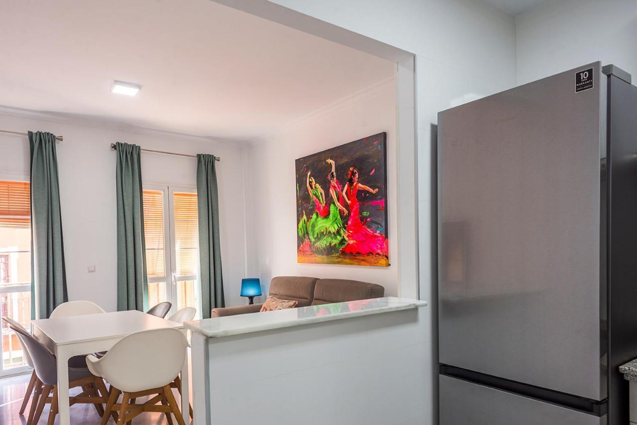 Alohamundi Feria Appartement Sevilla Buitenkant foto
