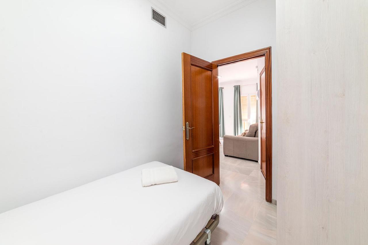 Alohamundi Feria Appartement Sevilla Buitenkant foto