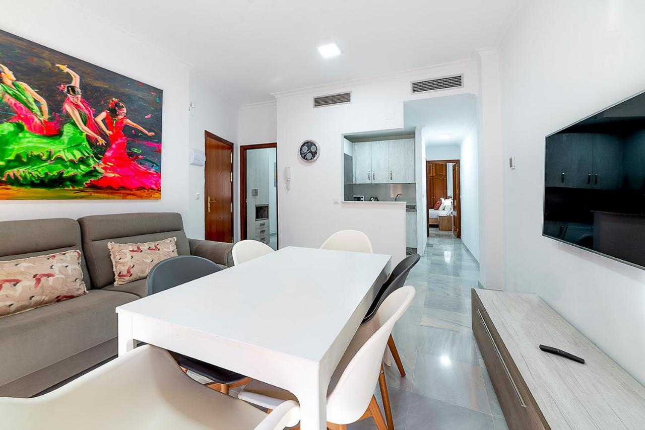 Alohamundi Feria Appartement Sevilla Buitenkant foto